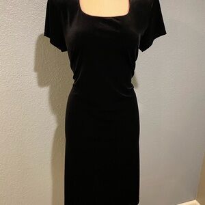 Jessica Howard Black Flutter Sleeve Sheath Dress